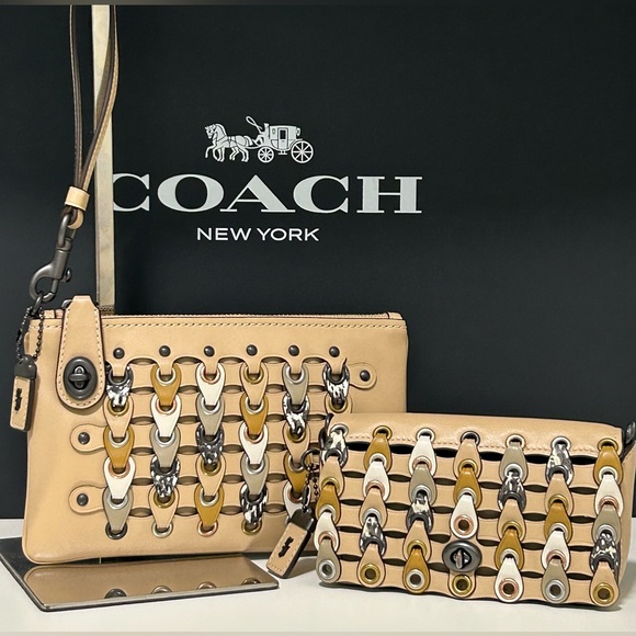 COACH 1941 Bundle Exotic Links Smooth Leather Mini Bag and Wristlet - Picture 1 of 14